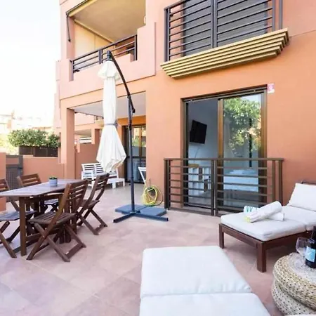 Paradise Apartment